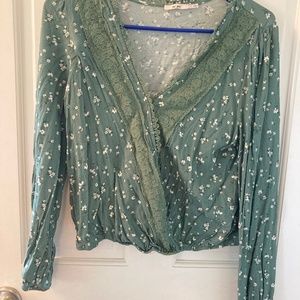 Ditsy floral print crop top